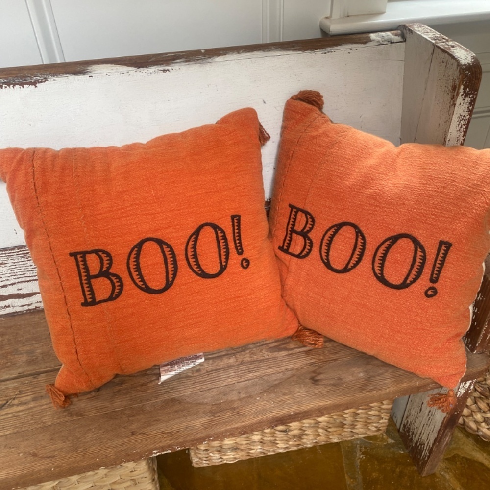 Target Threshold Halloween Throw pillow set - Picture 2 of 6